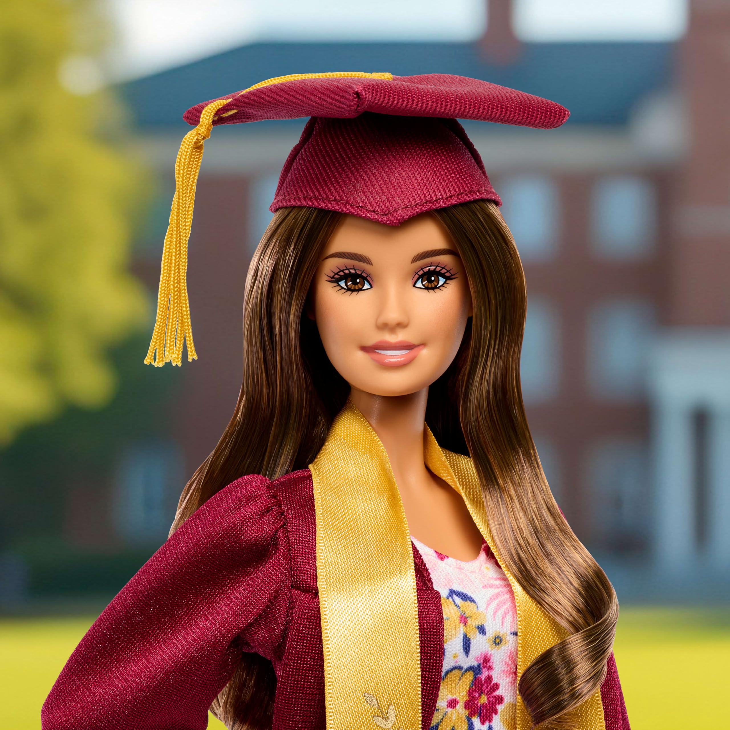 Модная кукла Barbie Signature Graduation Wishes  - фото 3