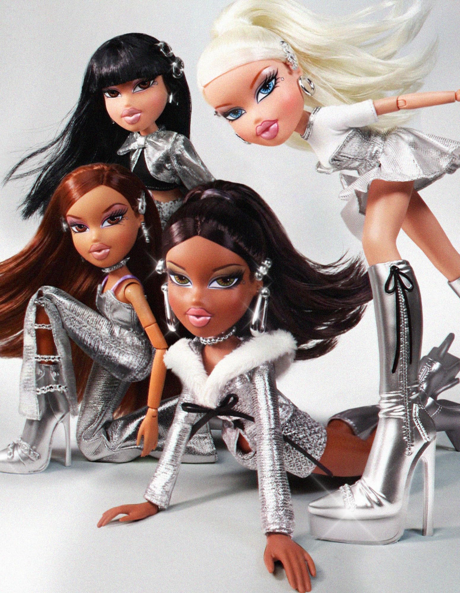 Модная кукла Bratz Charmz Cloe  - фото 5