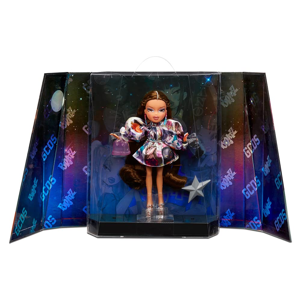 Модная кукла Bratz® x GCDS Special Edition, Ясмин - фото 2