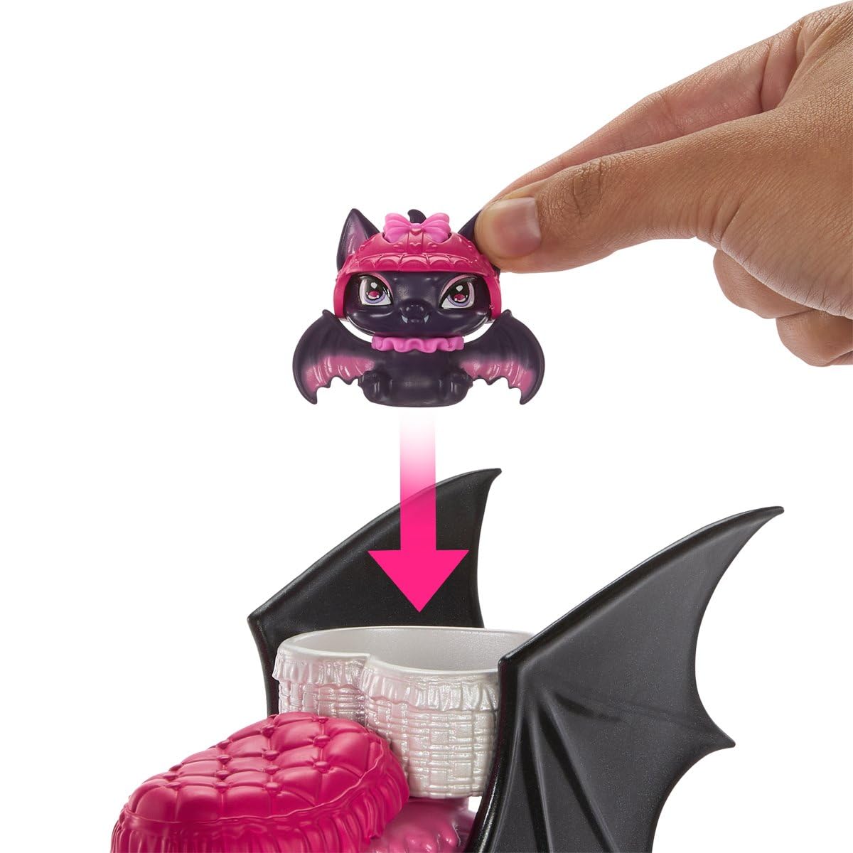 Дракулаура и ее Scooter Monster