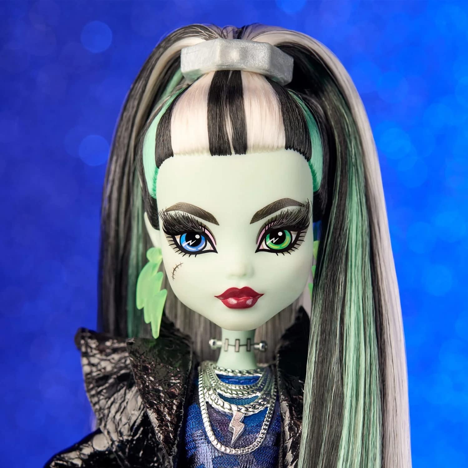 Кукла Monster High Haunt Couture Midnight Runway Фрэнки Штейн - фото 3